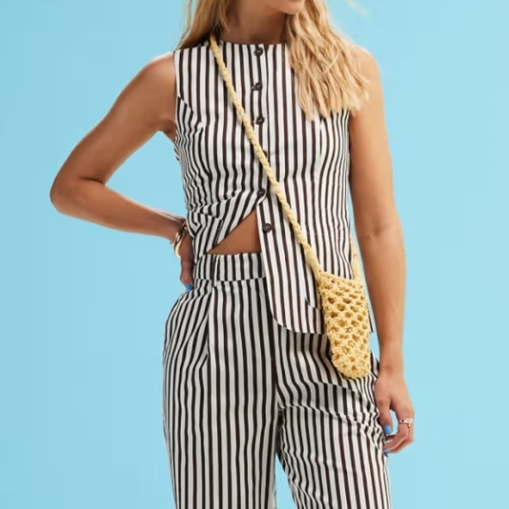 4th & Reckless Tailored Button Up Vest NWT